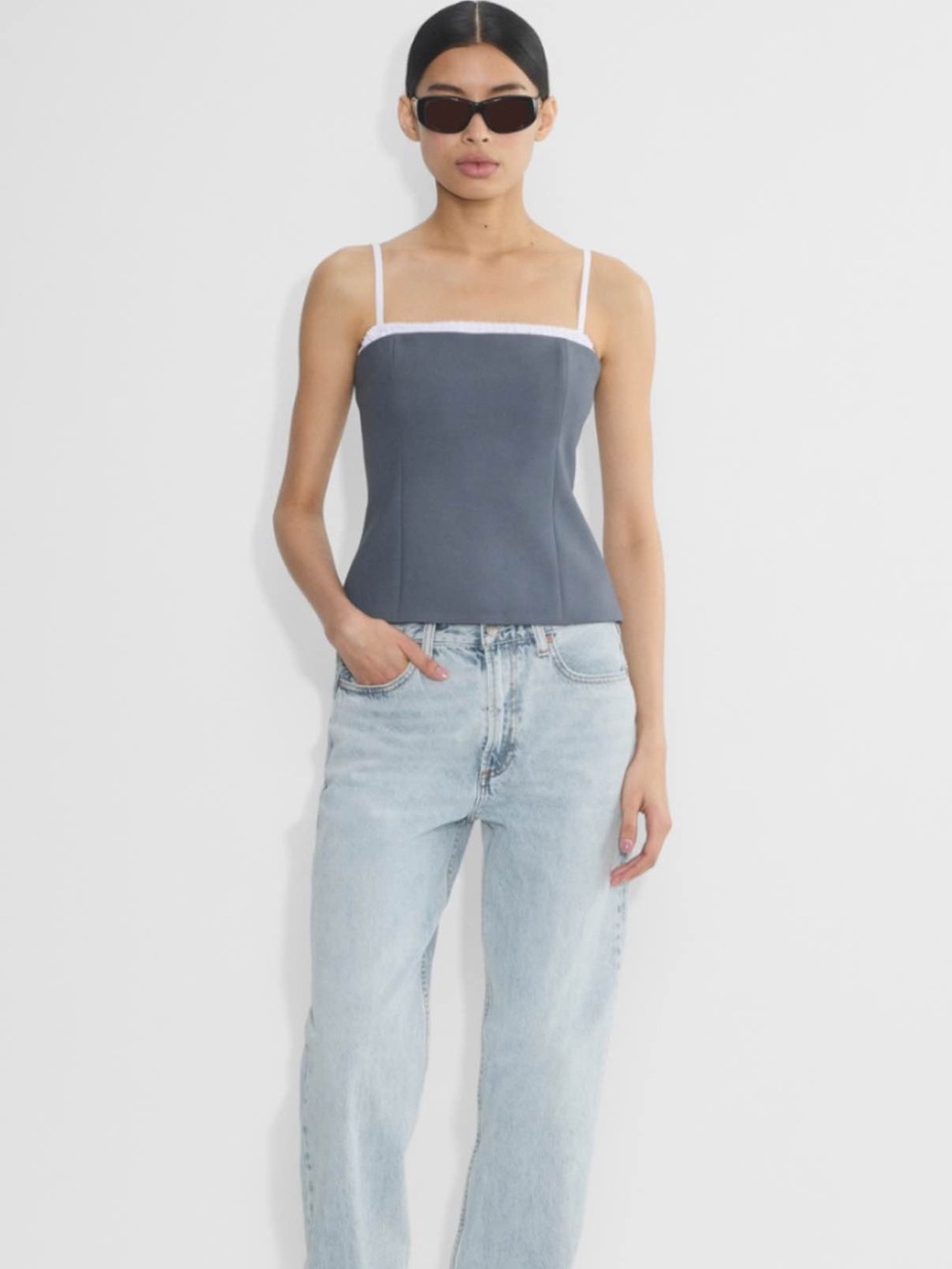 Babaton Mondrian Top Aritzia Size 6 Vintage Navy Tank Wilfred